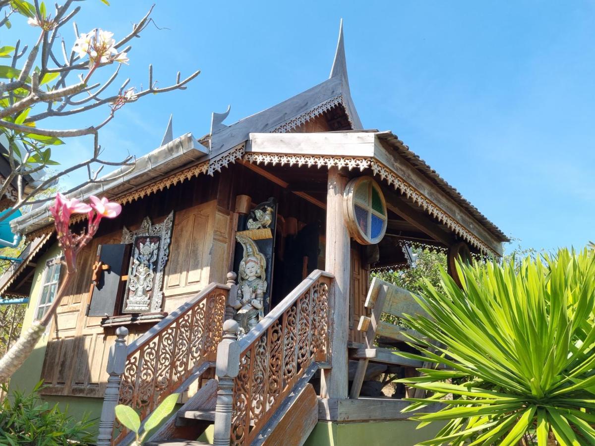 Hello Sichang Bungalow Ко-Січанг Екстер'єр фото