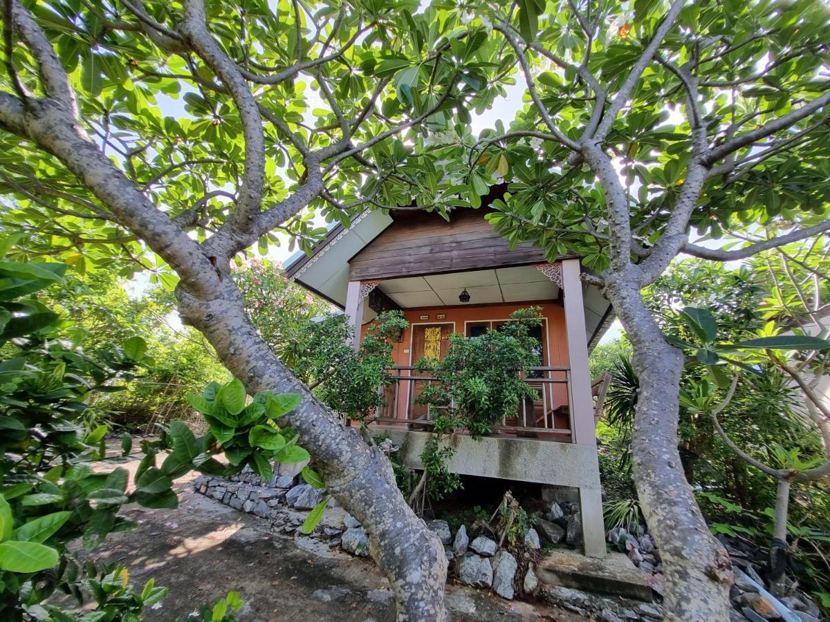 Hello Sichang Bungalow Ко-Січанг Екстер'єр фото